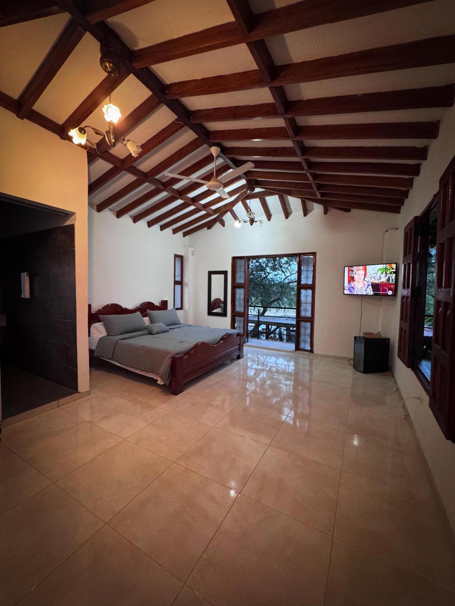 Ecoparadise Hotel Pereira Buitenkant foto